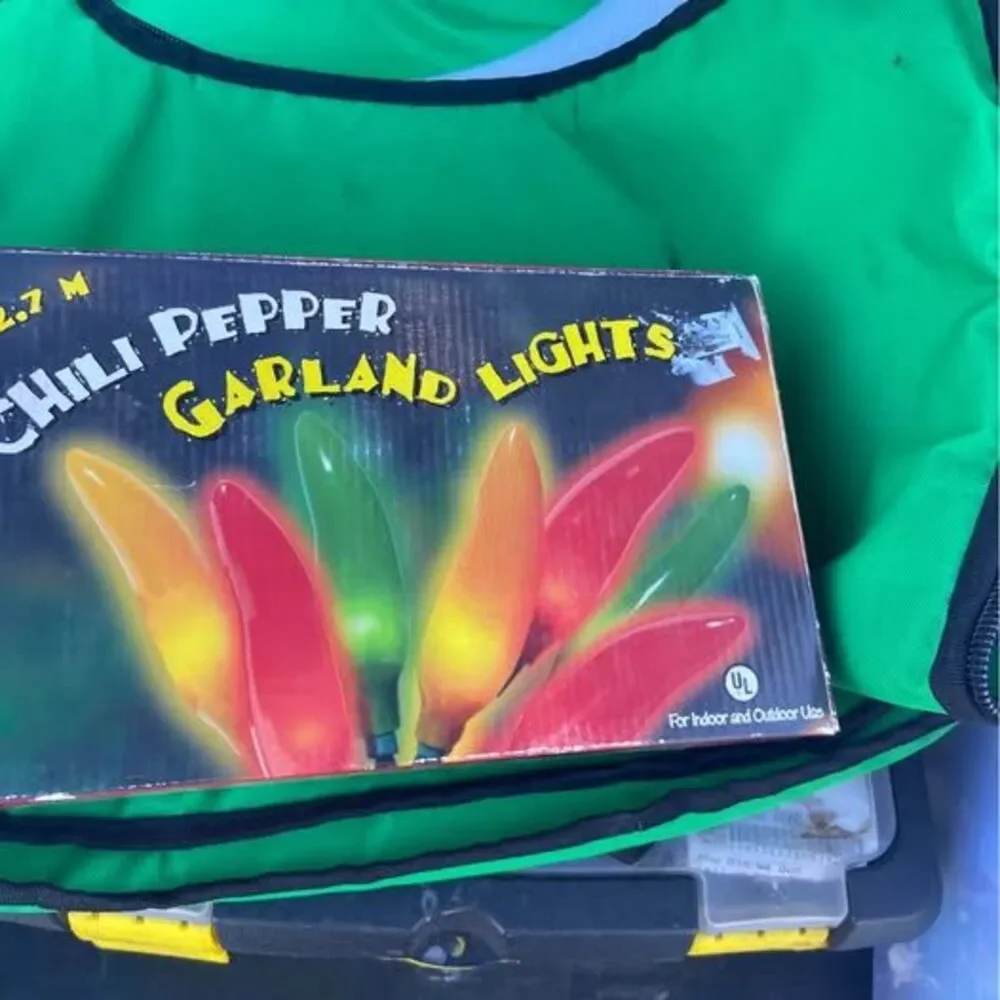 100 Chili Pepper Garland Lights Red Green Yellow Indoor Outdoor 9 ft New Tested